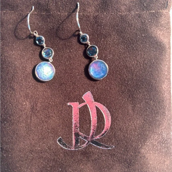 Elegant Silver and Blue Drop Earrings - Picture 1 of 3